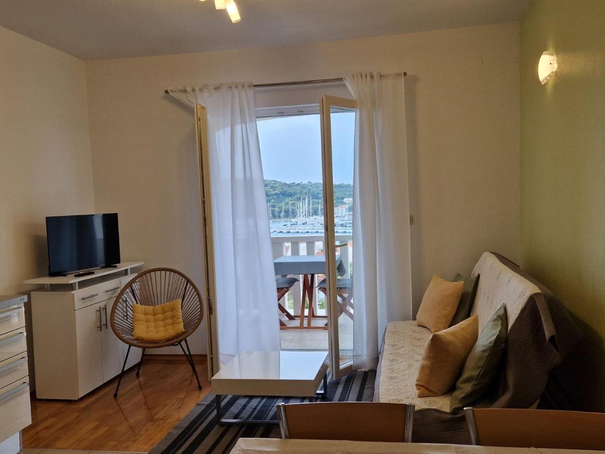 Apartments Sandra Rogoznica  Kültér fotó