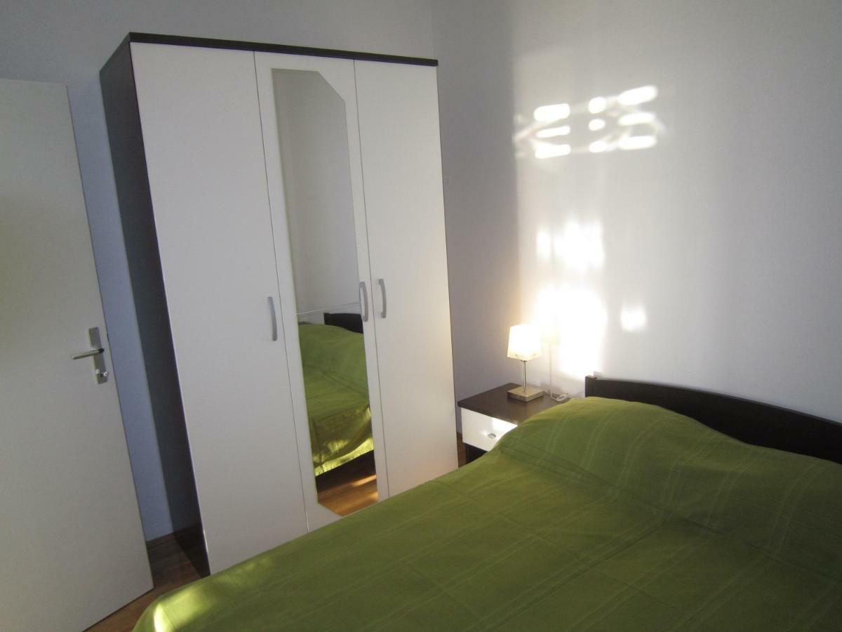 Apartments Sandra Rogoznica  Kültér fotó