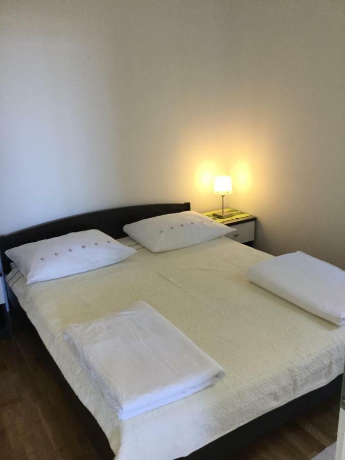 Apartments Sandra Rogoznica  Kültér fotó